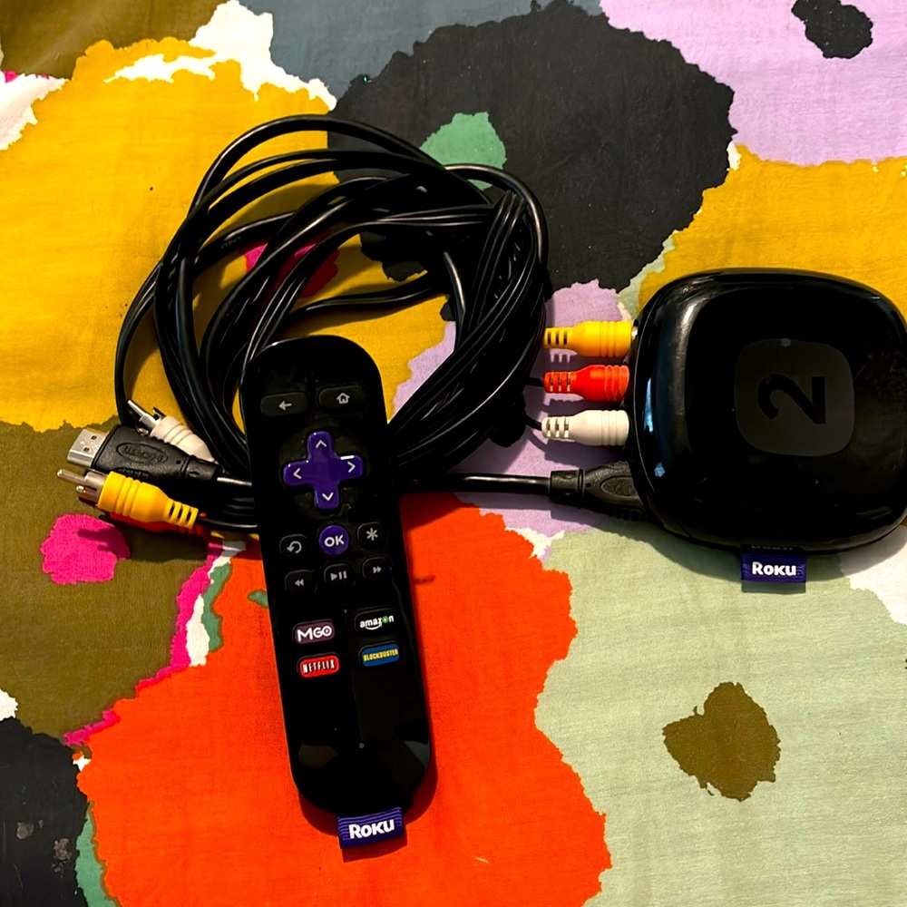 Roku 2 streaming unit